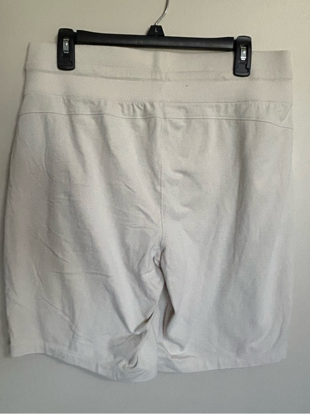 tek gear Woman’s 3-Pack Joggers - Black, Cream, Navy - Picture 6 of 8